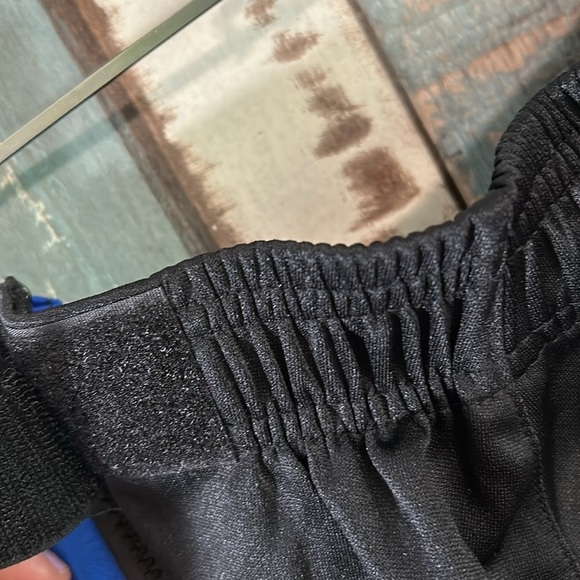 New York knicks NBA boys 12 basketball pants - Picture 15 of 16